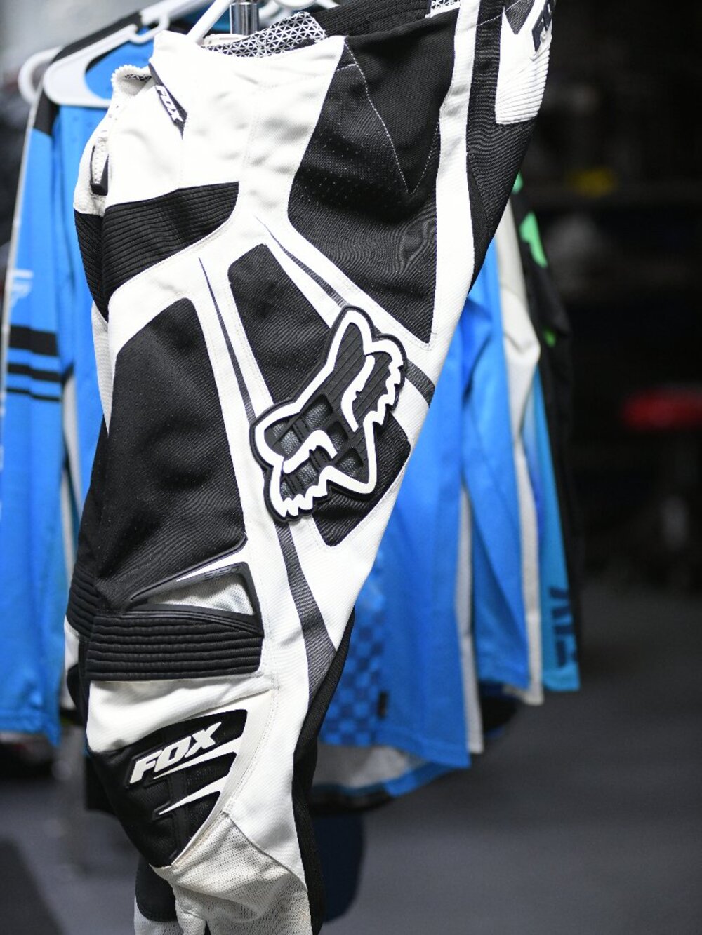 Fox MX-360 Race Pants sz28w Blk & Wht - Picture 4 of 8